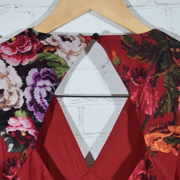 Hope & Ivy Maternity Flutter Sleeve Midi Tea Dress In Mixed Floral 6 NWT - Picture 8 of 14